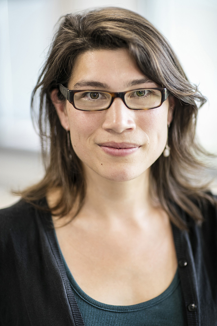 Aoife Wullur